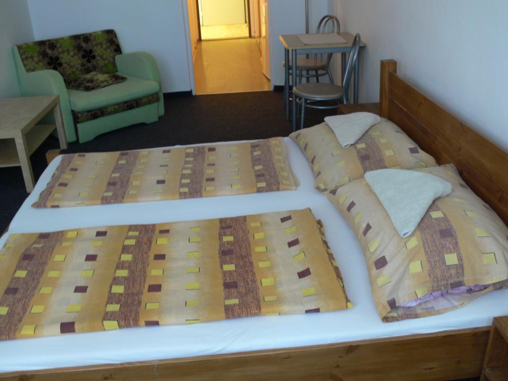 Lazza Motel Brno Exterior photo