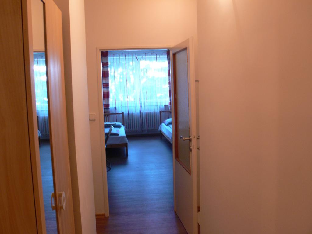 Lazza Motel Brno Exterior photo